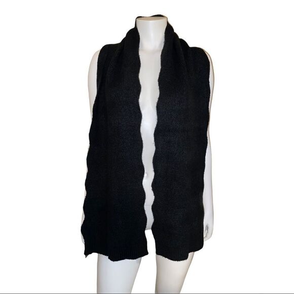 INC Black Scalloped Chevron Knit Muffler Scarf OS NWT - Picture 2 of 4
